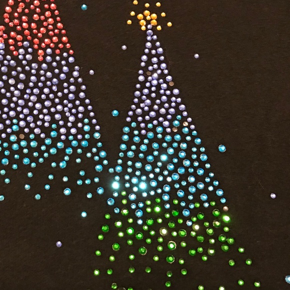 QF black holiday 3/4 sleeve top with 3 ombréd Christmas trees — sparkly! (2X) - Picture 9 of 16
